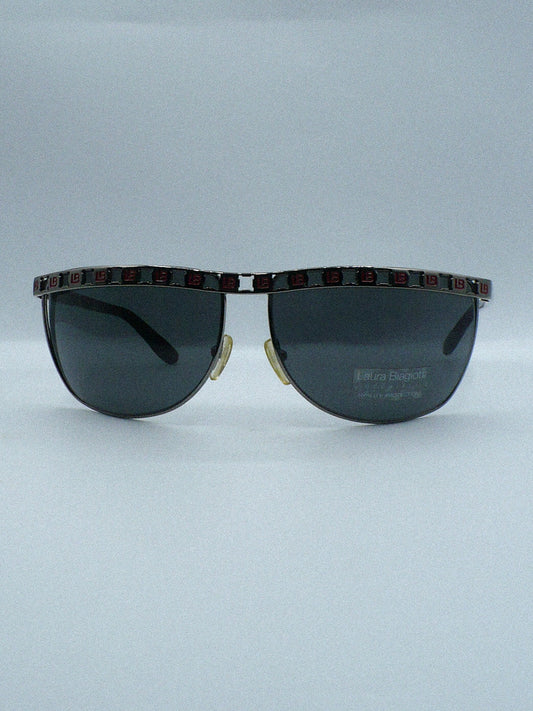 Chainmail 1980s Laura Biagiotti Sunglasses front side