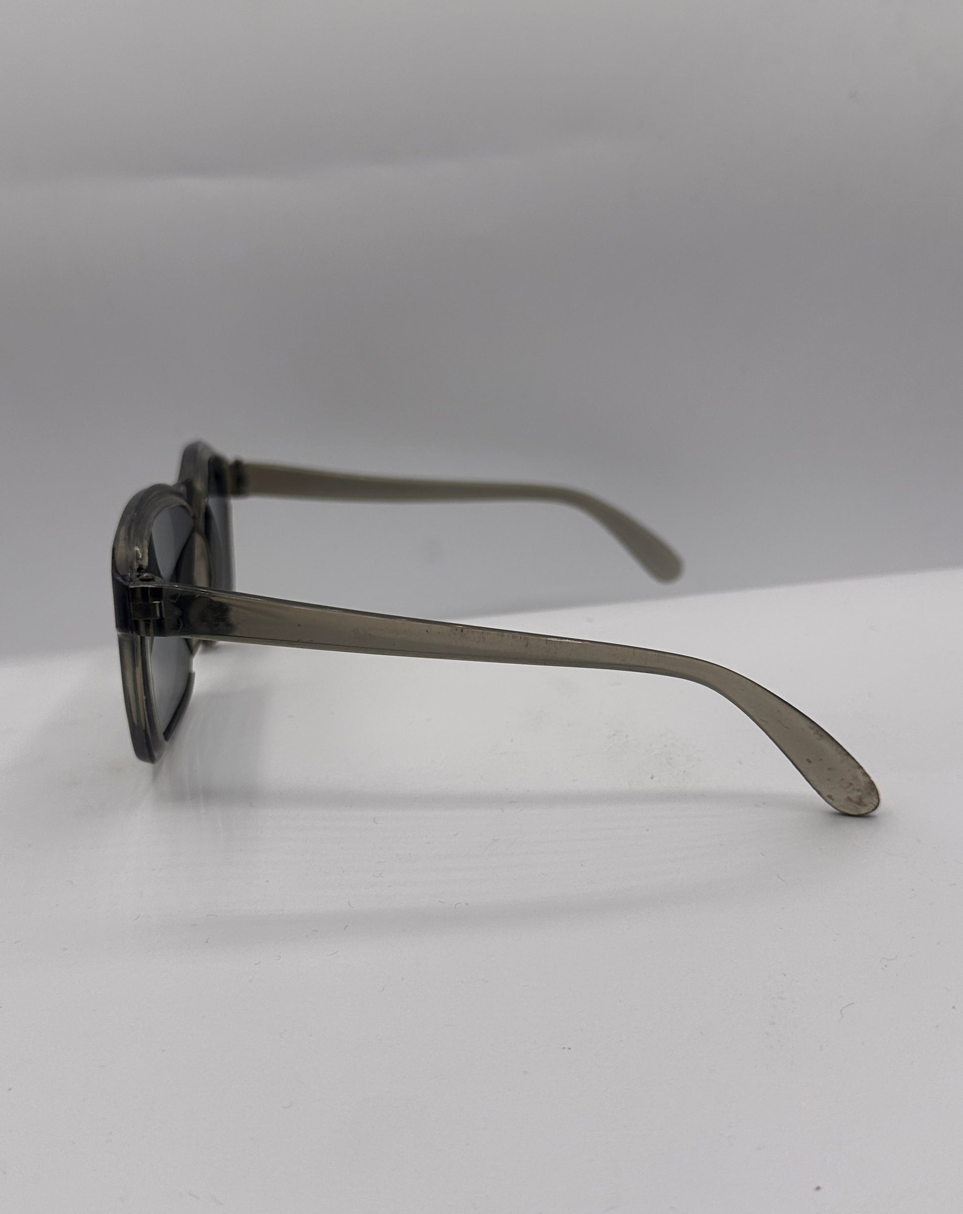 Classic 1960s vintage Sunglasses, left side