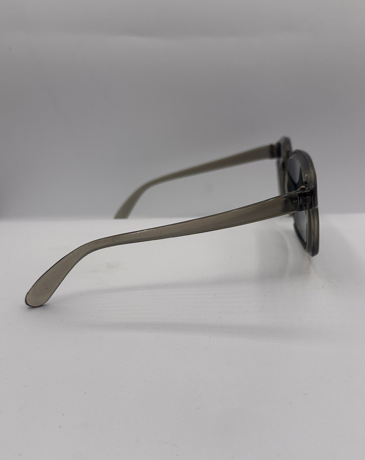 Classic 1960s vintage Sunglasses, right side
