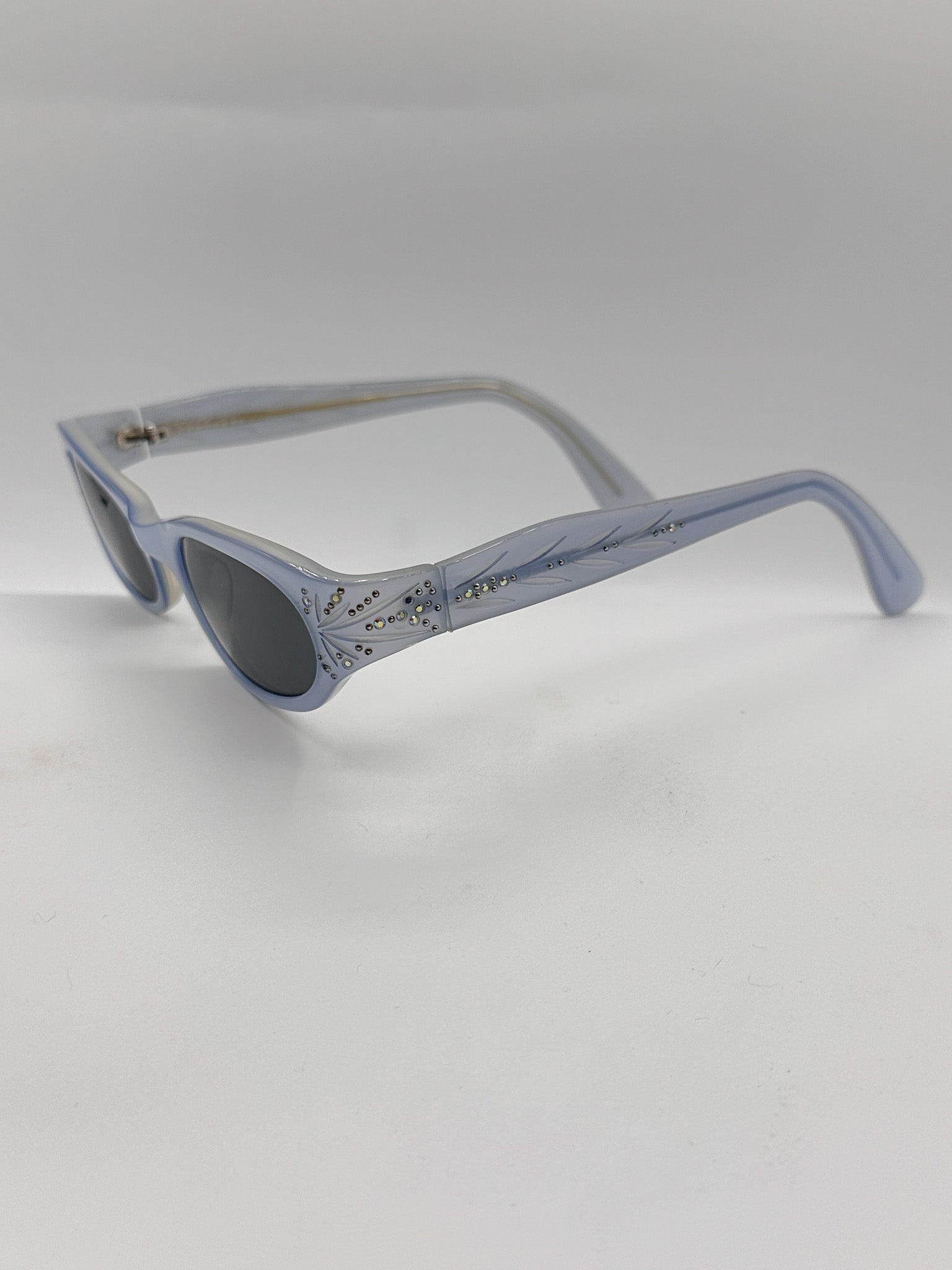 Crystalize 1960s Mozetta vintage sunglasses, left side 2