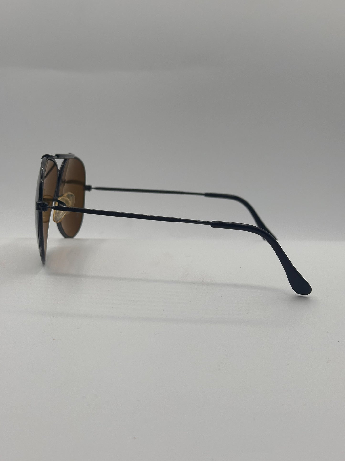 Exclusive Ski 1970s Val d’Iseire vintage sunglasses, left side 2