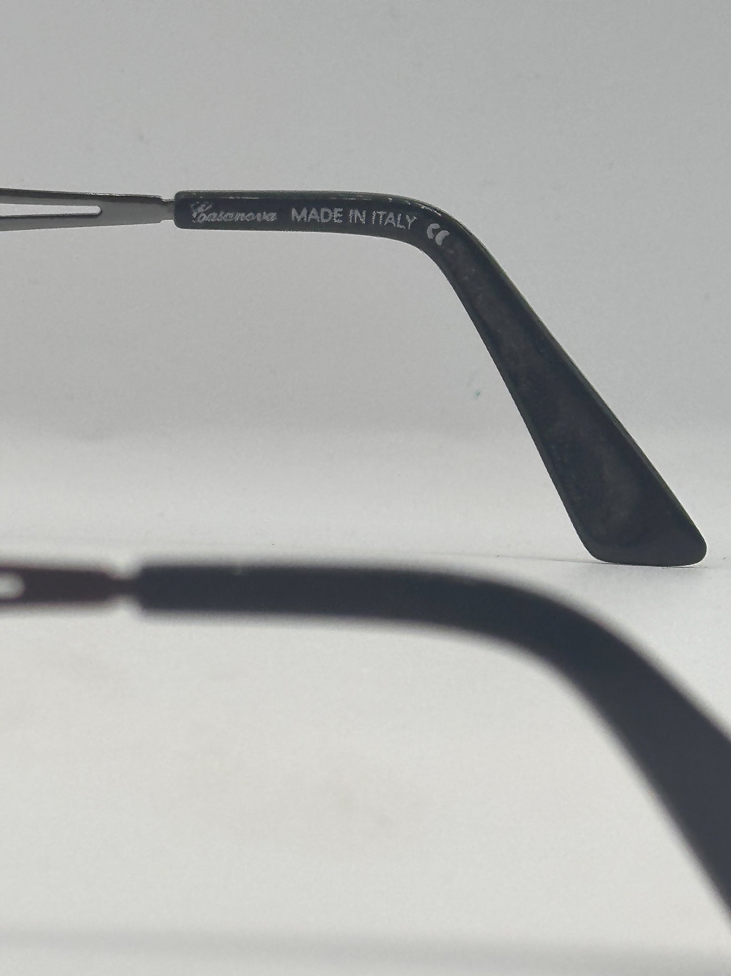 Geometric 1980s Casanova vintage Sunglasses, zoomin side