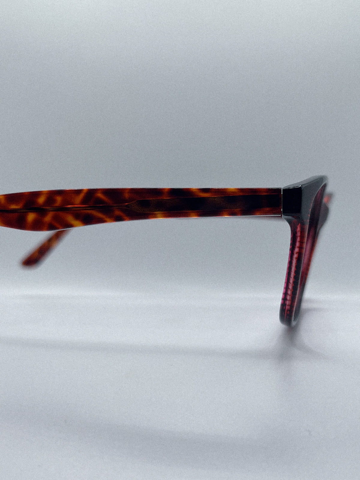 2010s XOXO Frames | Archive 0366