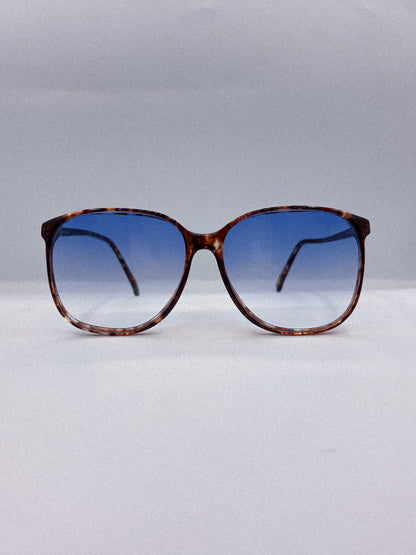 "Retro Refinement" 1980s Bijoux Sunglasses