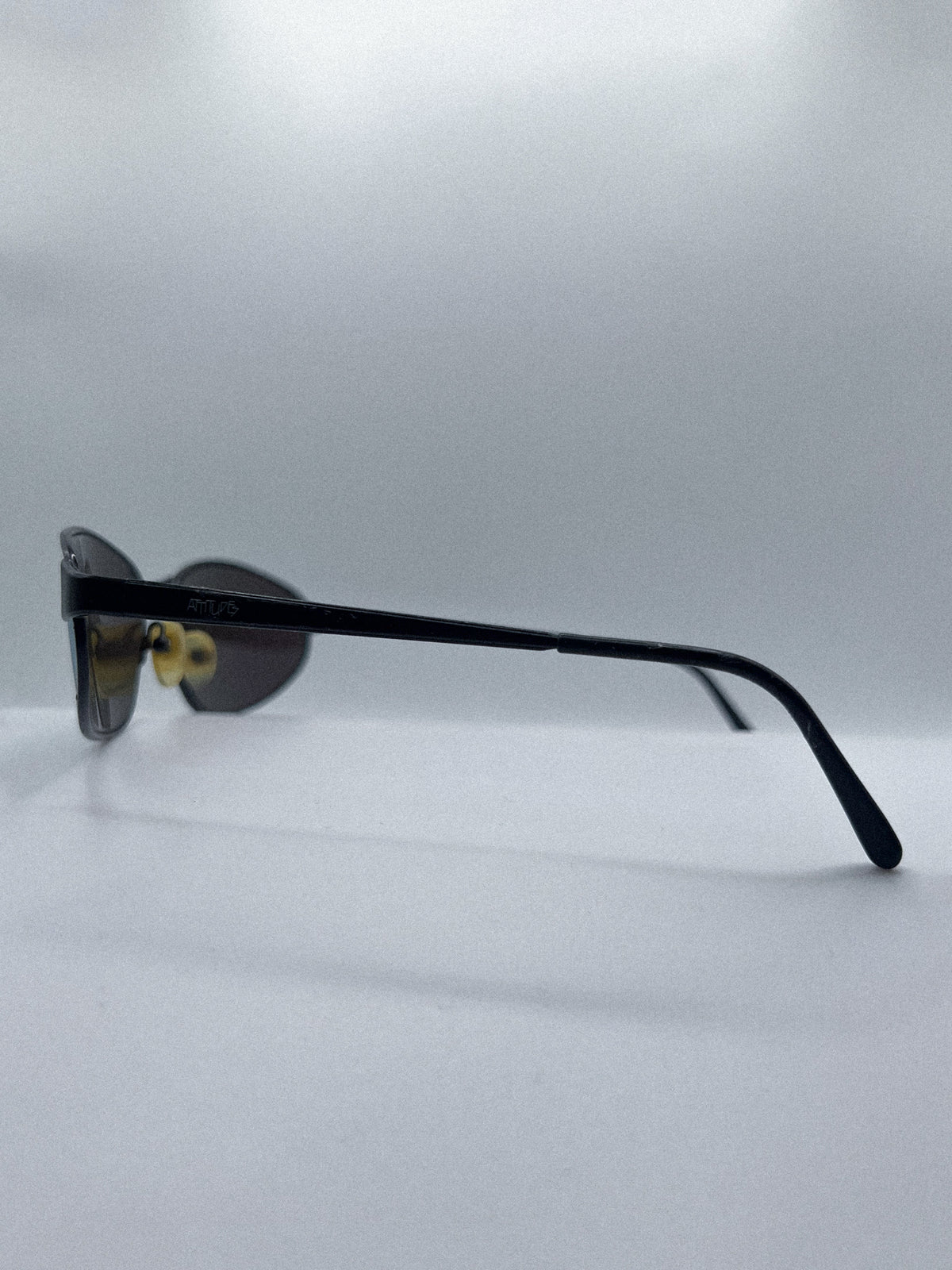 1990s Attitudes For Eyes Sunglasses | Archive 0167