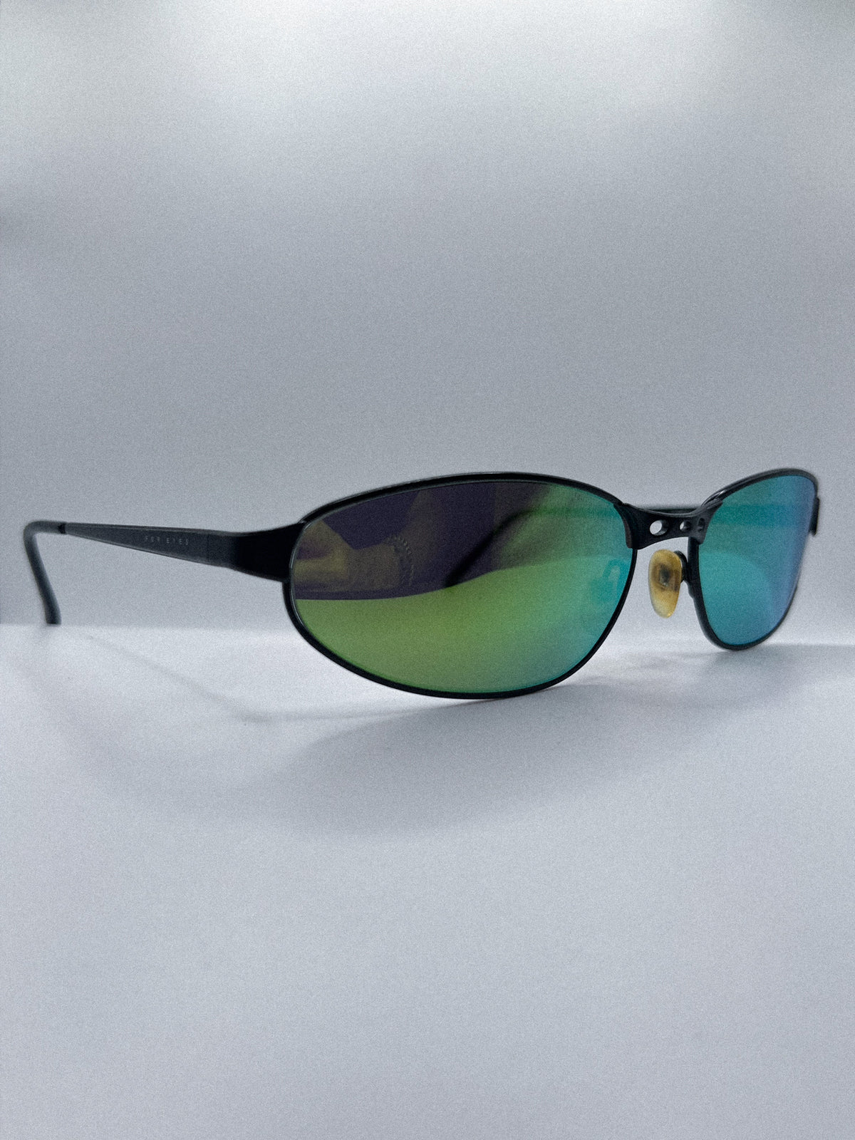 1990s Attitudes For Eyes Sunglasses | Archive 0167