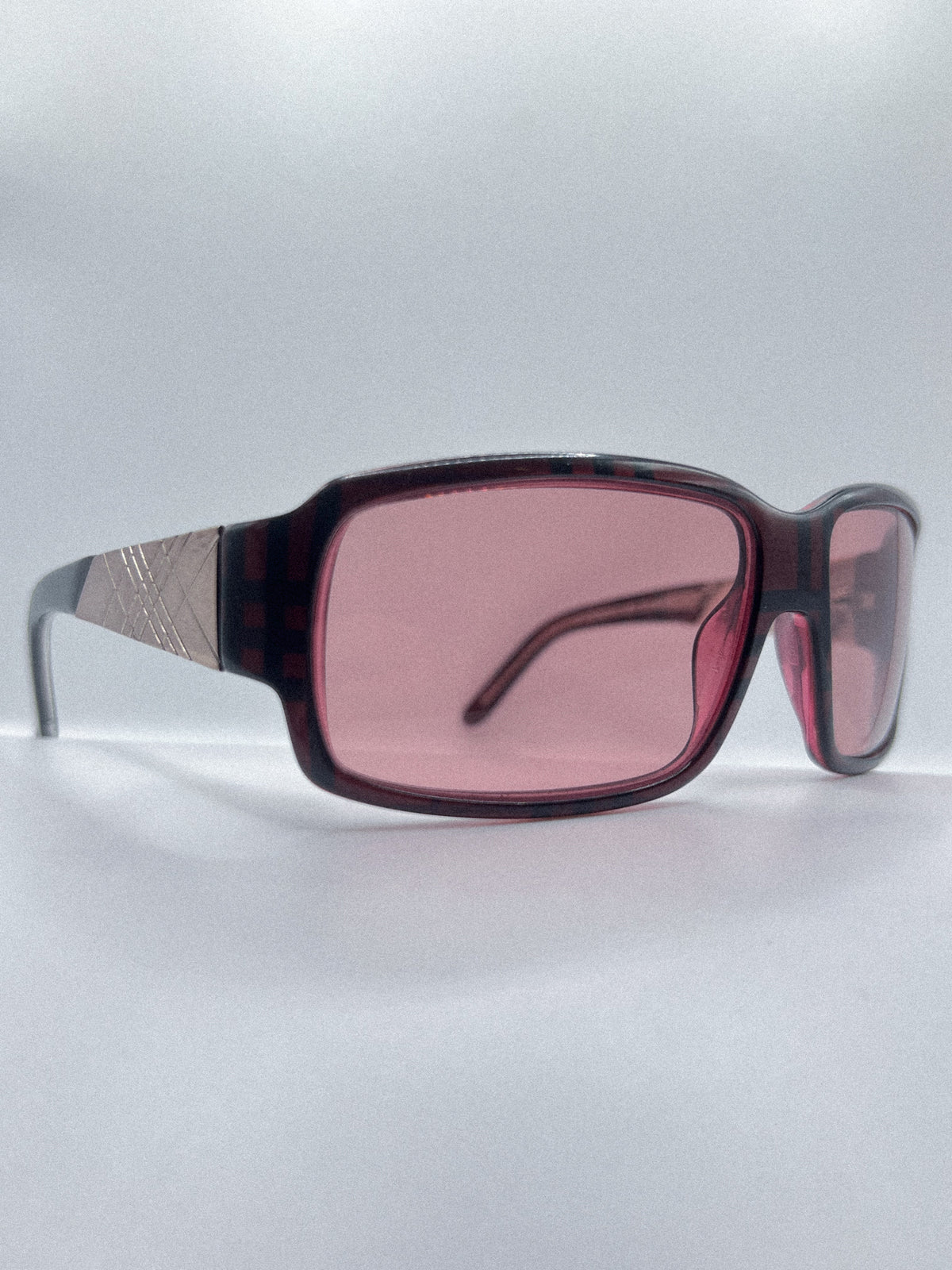 Lunettes de soleil Burberry B8417/S des années 90 | Rouge/Motifs