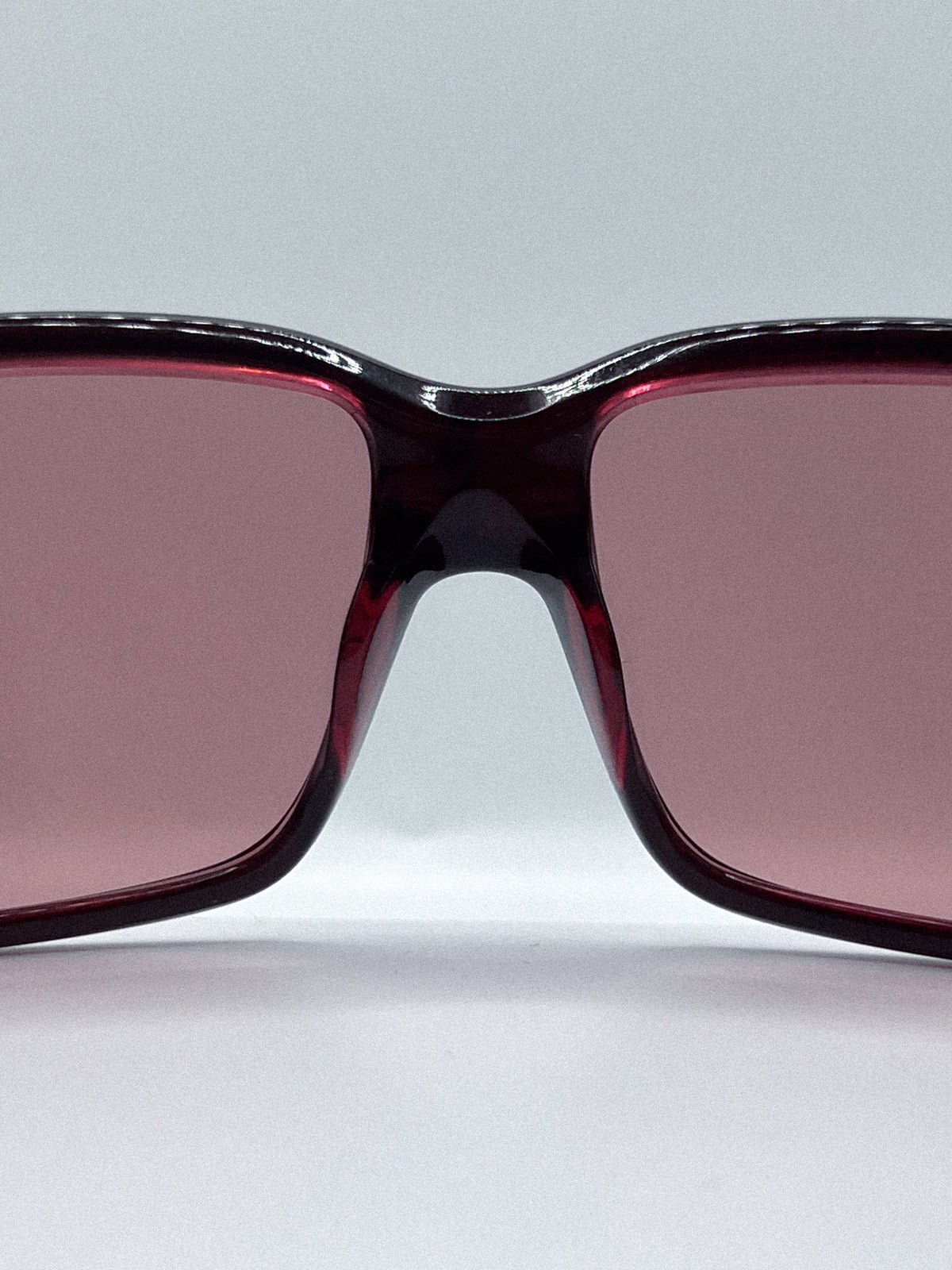 Lunettes de soleil Burberry B8417/S des années 90 | Rouge/Motifs