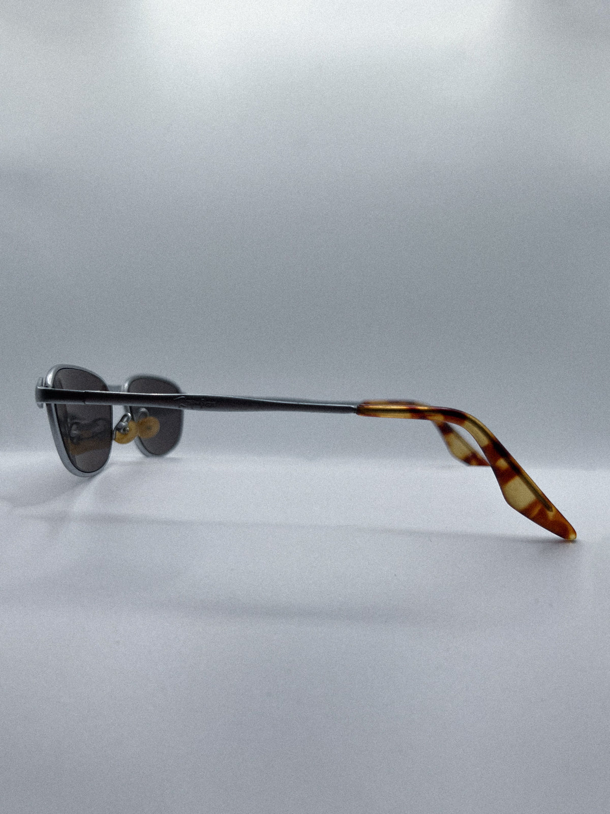 1980s Ray Ban Sunglasses | Archive 0340