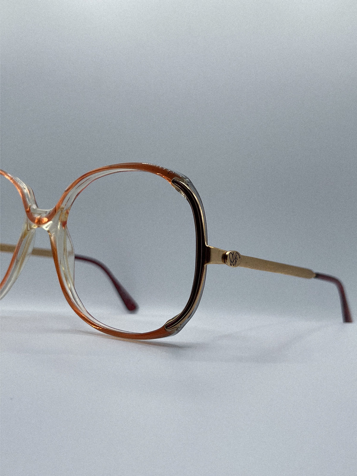 1980s Diane Von Furstenberg Frames | Archive 0537