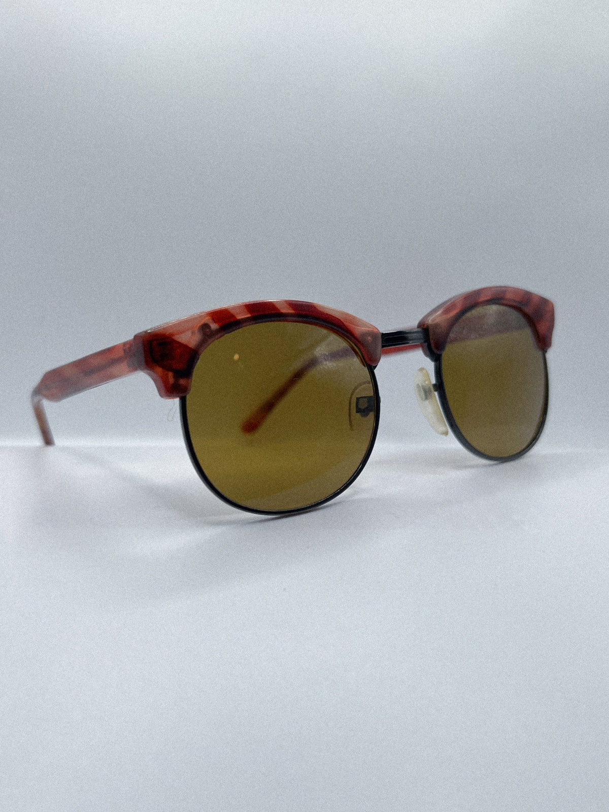 1980s Vintage Sunglasses | Archive 0550