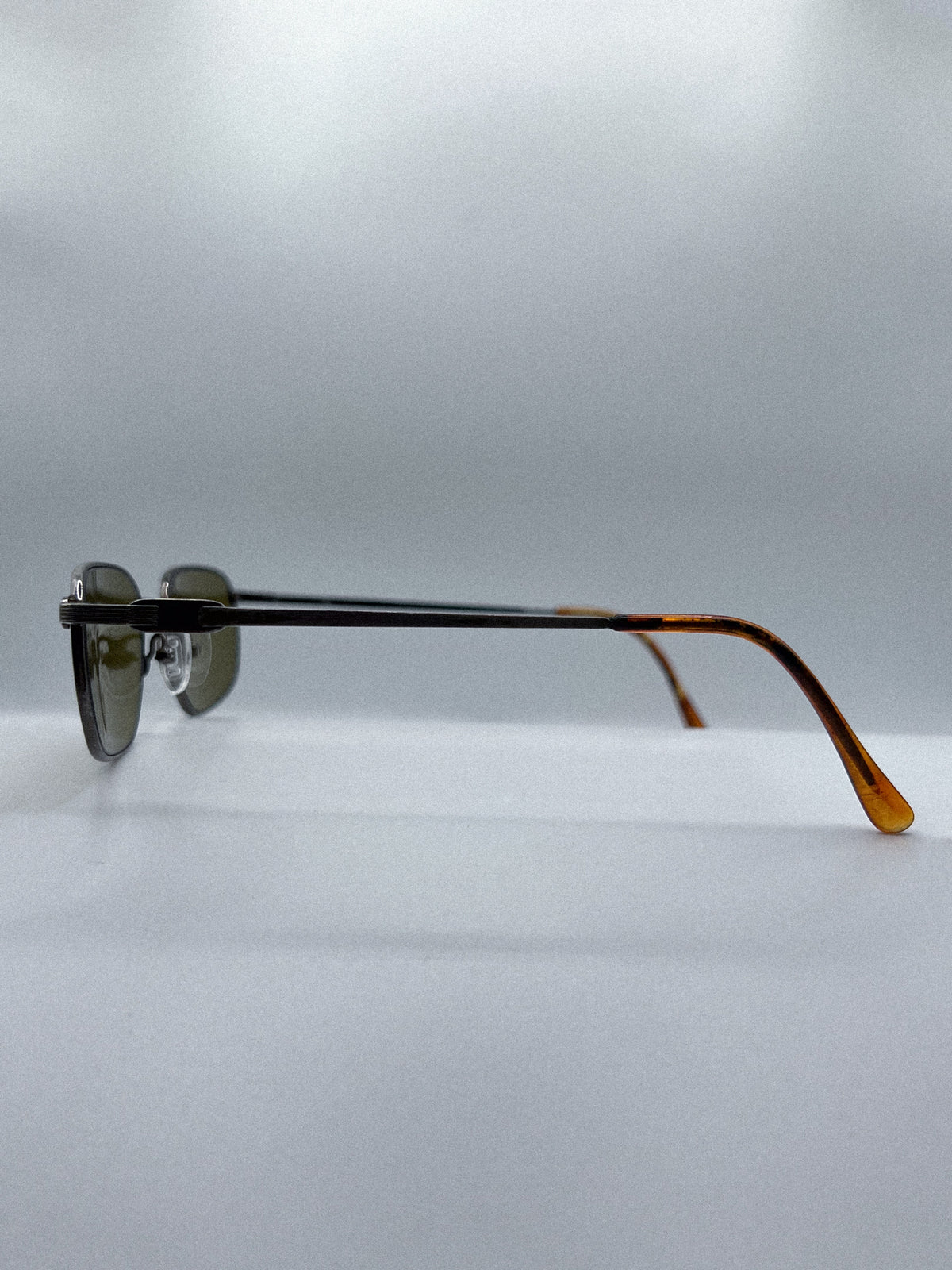 1990s Vintage Sunglasses | Archive 0618