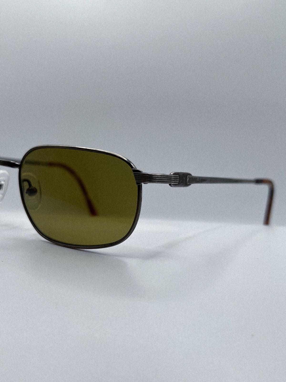 1990s Vintage Sunglasses | Archive 0618