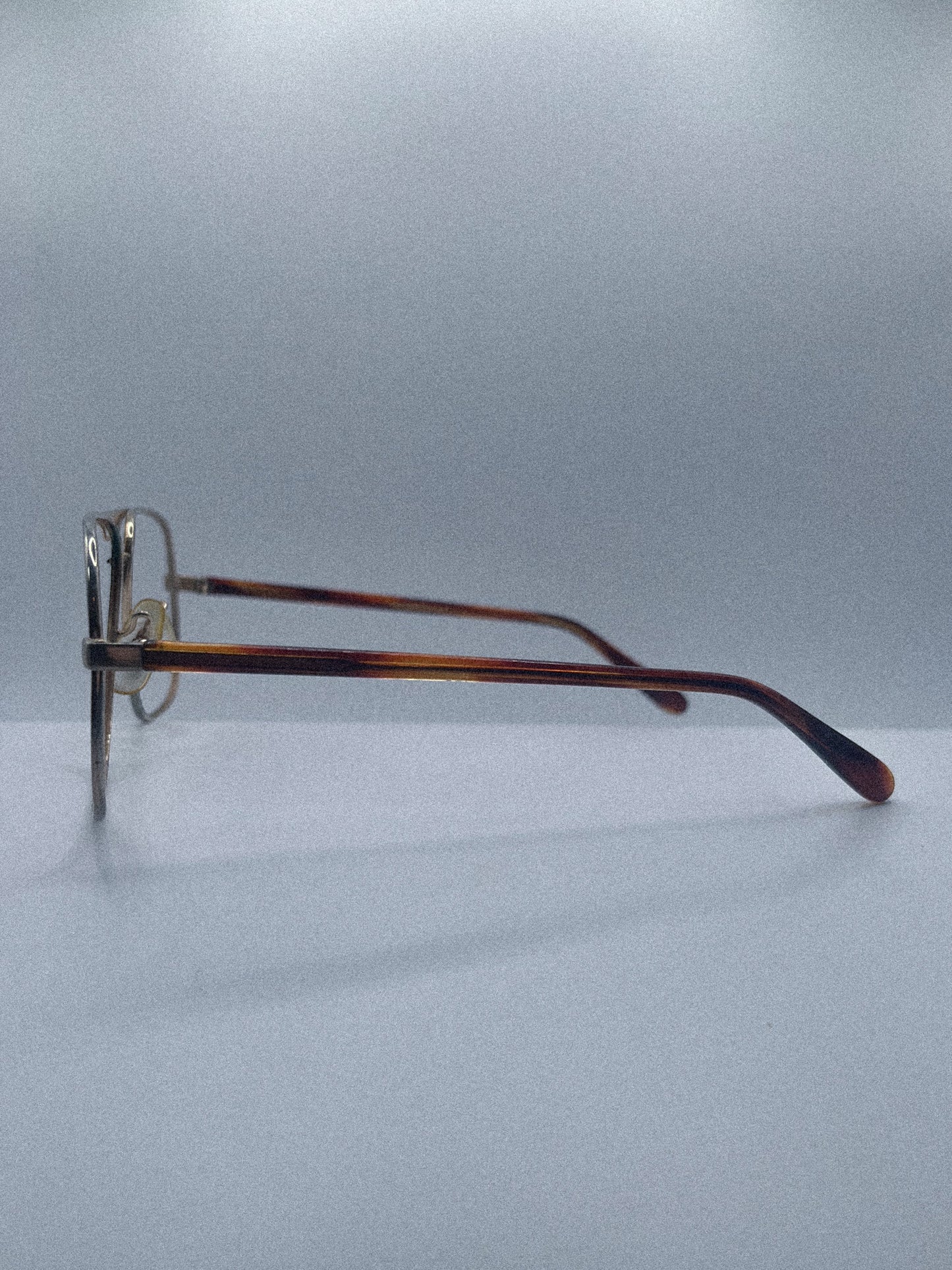 1970s Vintage Aviator Frame | Gold/Tortoise