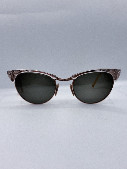 “The Ortega” Early 1960s Italian Cat-Eye Sunglasses – Worn at the 2025 Met Gala