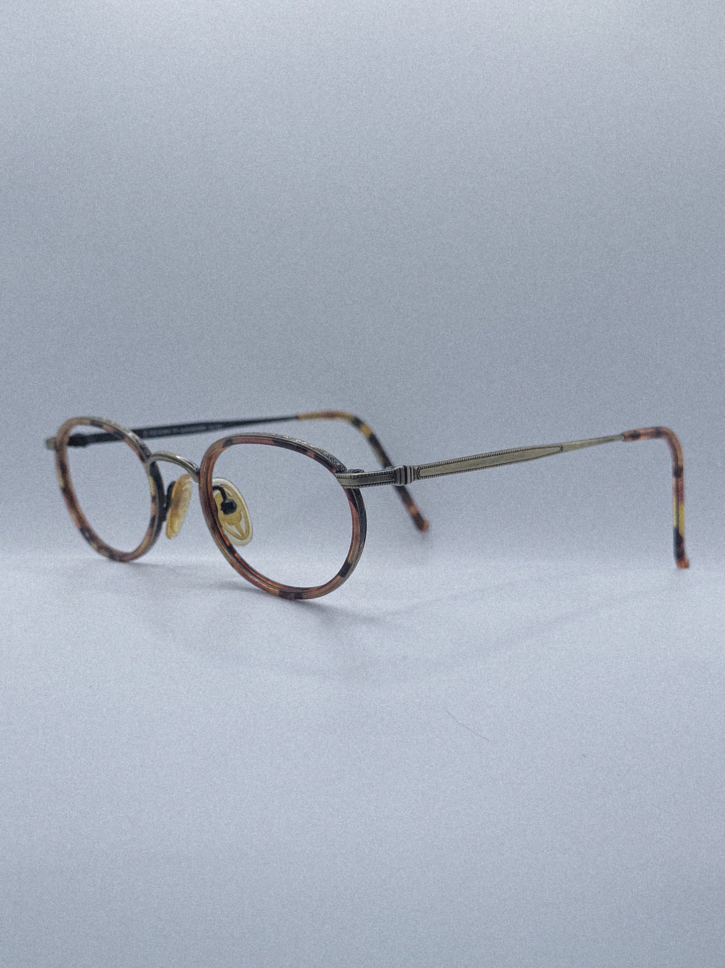 1980s Sophia Loren M024 Frames | Gold/Tortoise