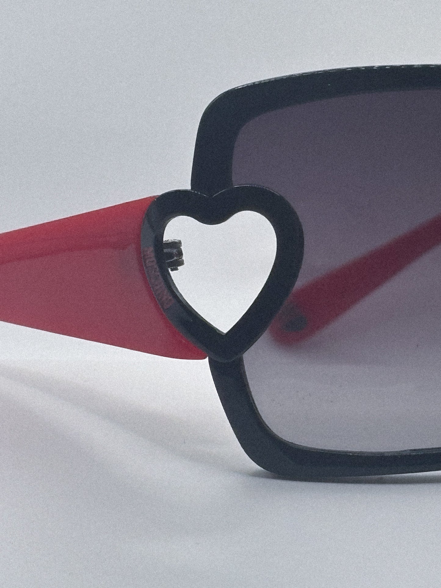 2000s Moschino Sunglasses | Archive 0041