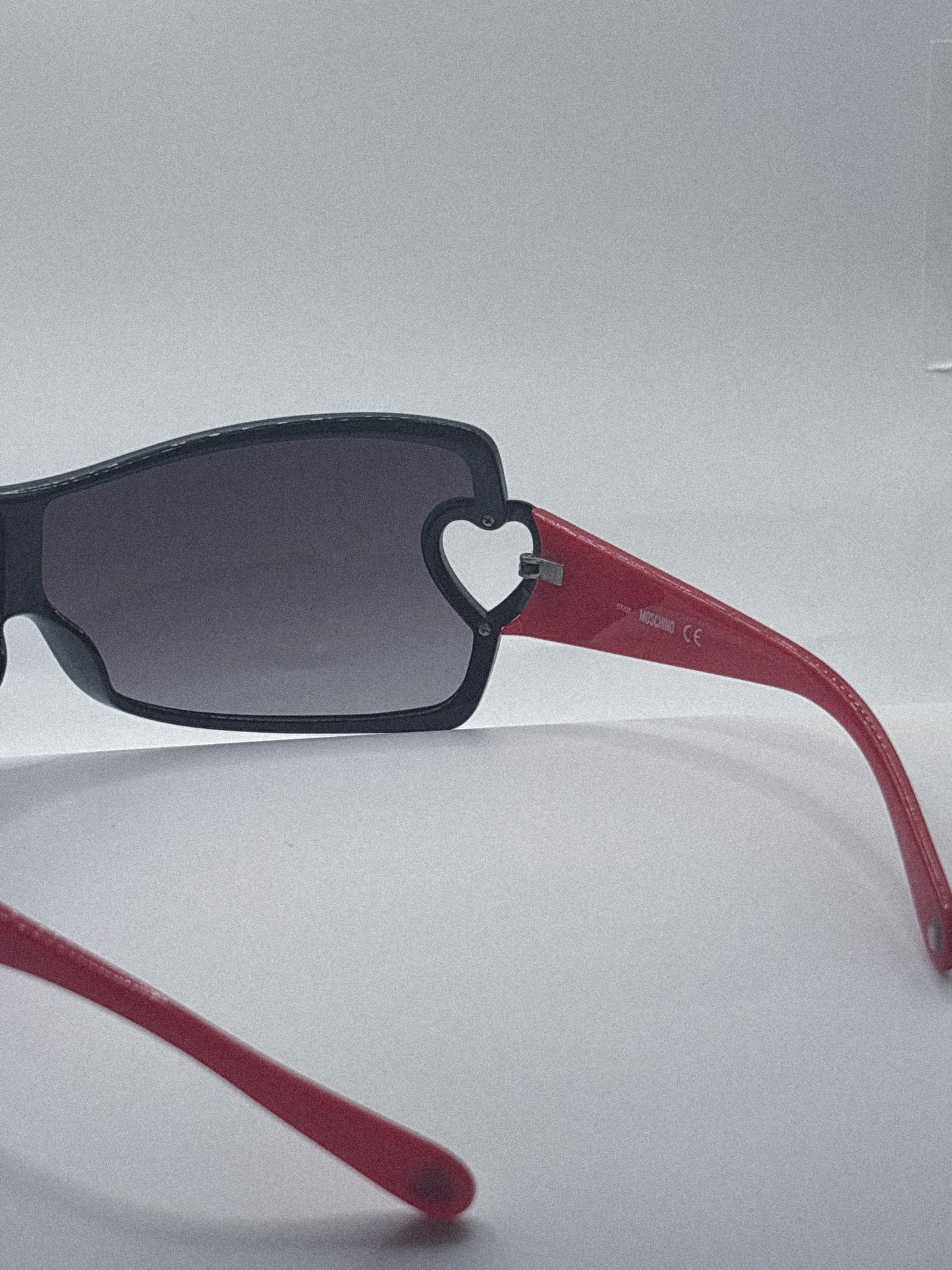 2000s Moschino Sunglasses | Archive 0041