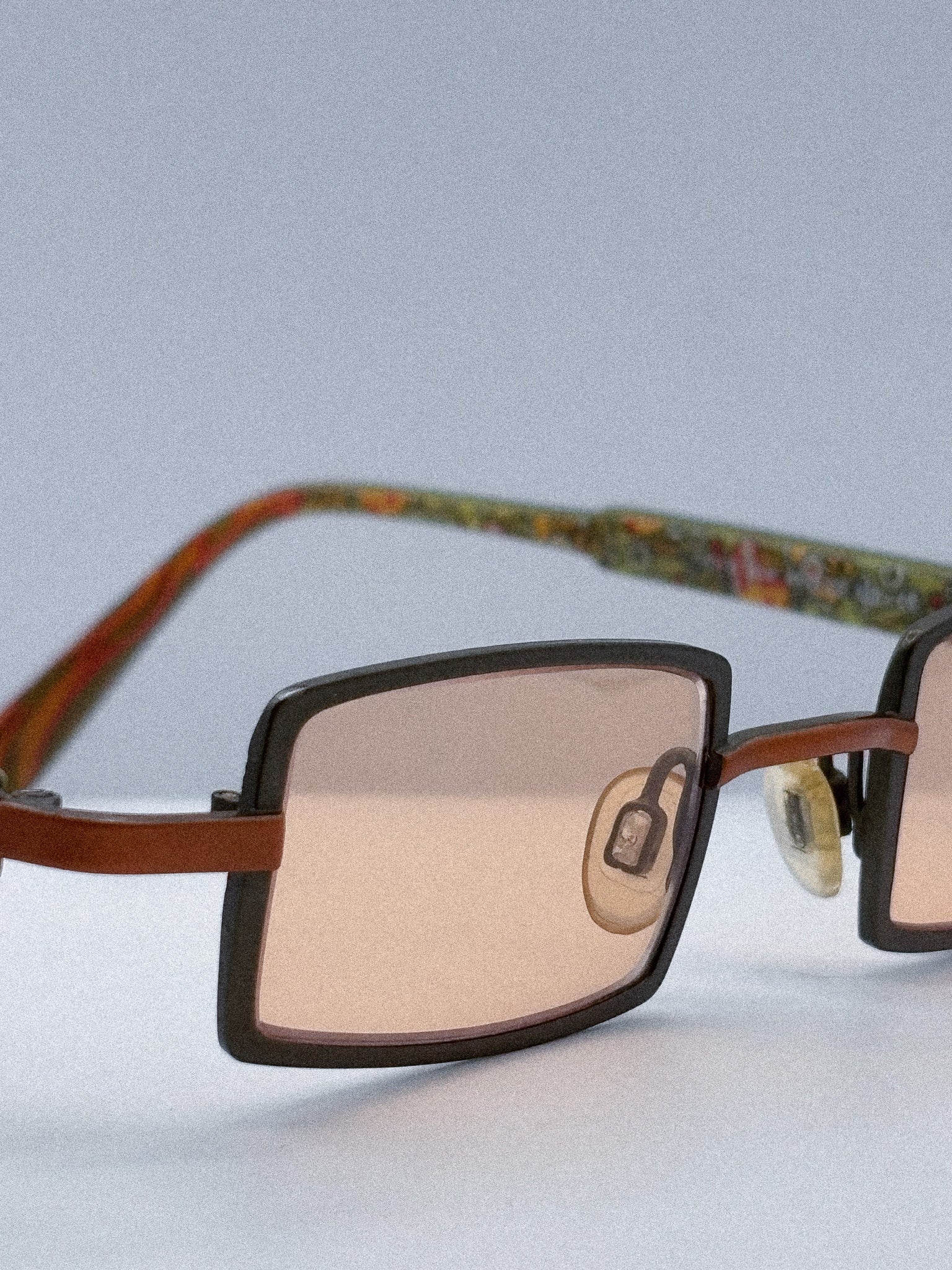 Le_Fleur_1990s_Theo_Issy_LA_Designer_Sunglasses right side 2
