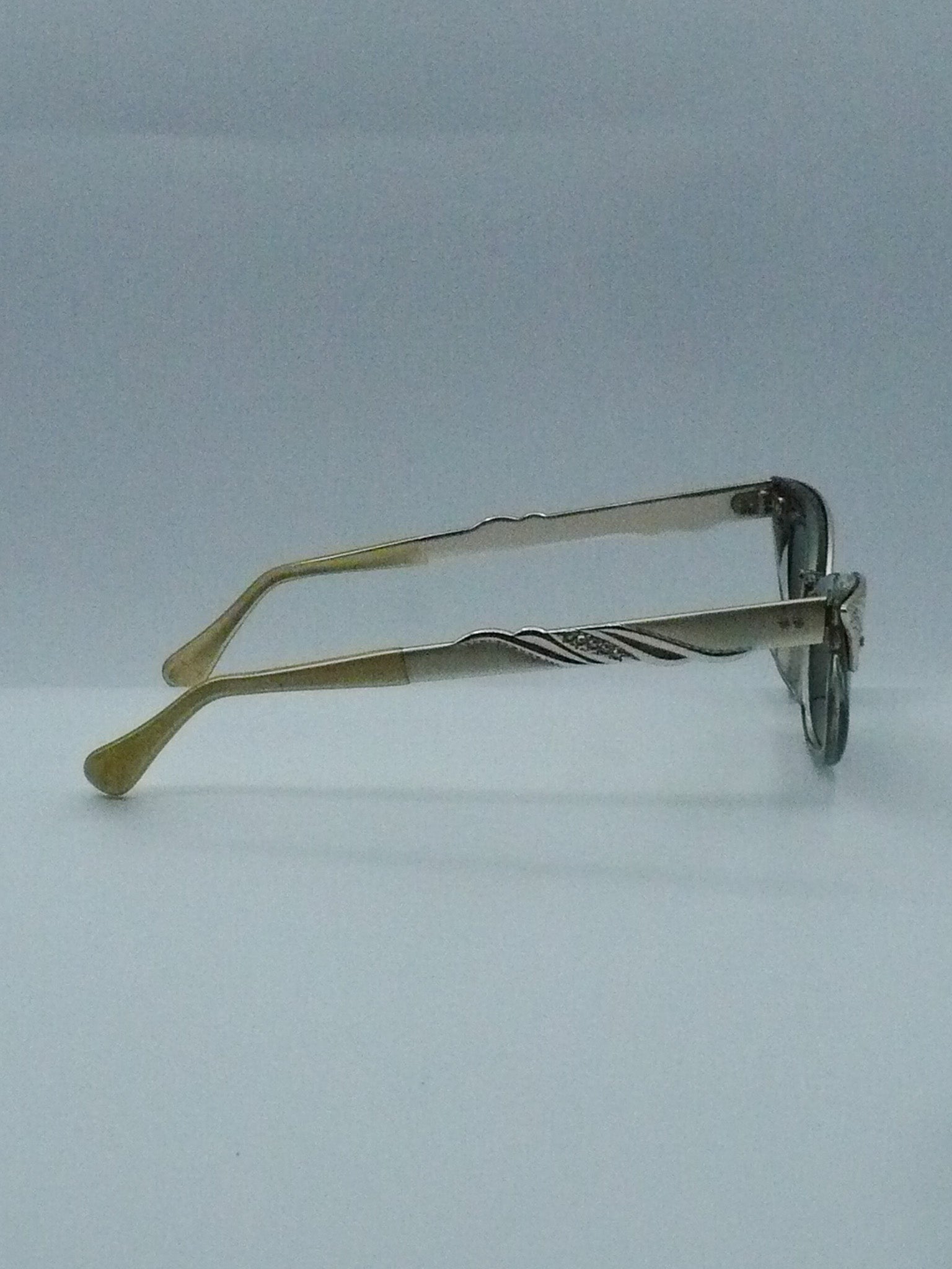Meow_El_Gold_Sunglasses_1950s, right side