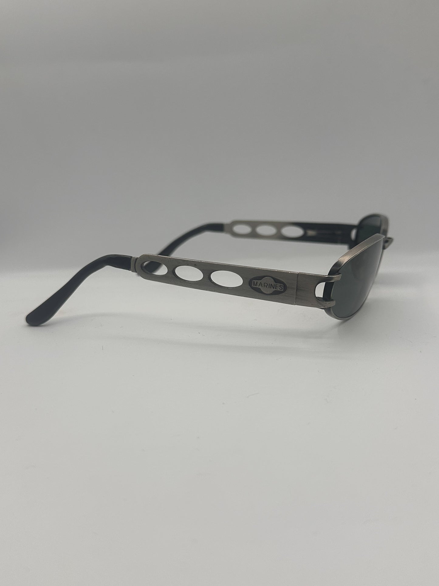 Metal 1990s Marines vintage Sunglasses, right side 2