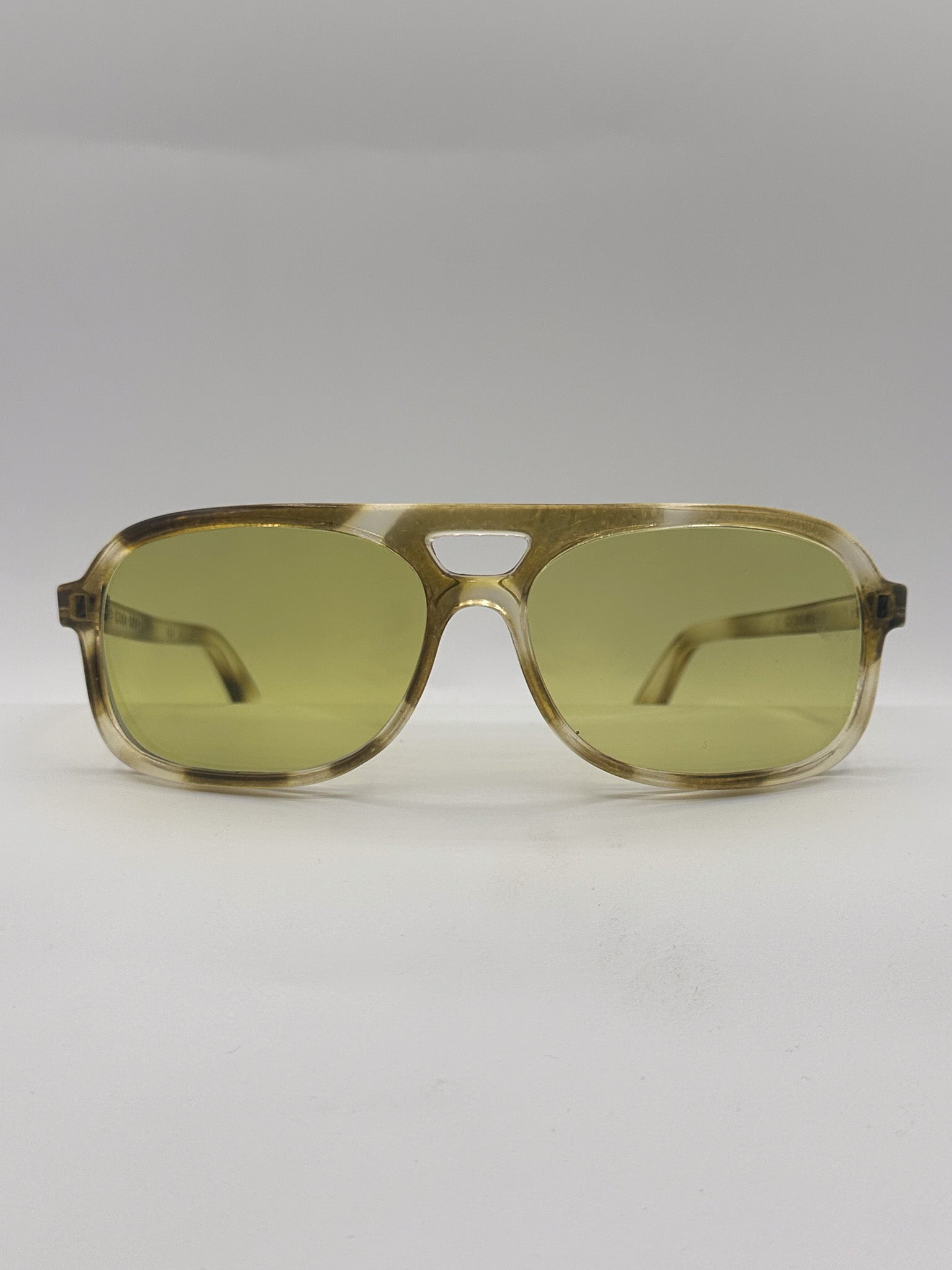 Olive Martini 980s