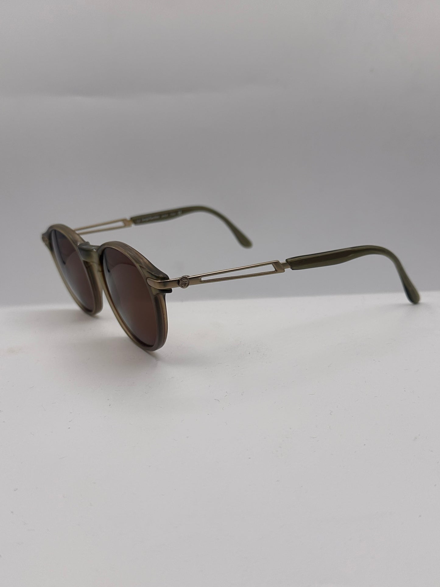 Olive Tree 1990s Sergio Tacchini vintage Sunglasses, left side