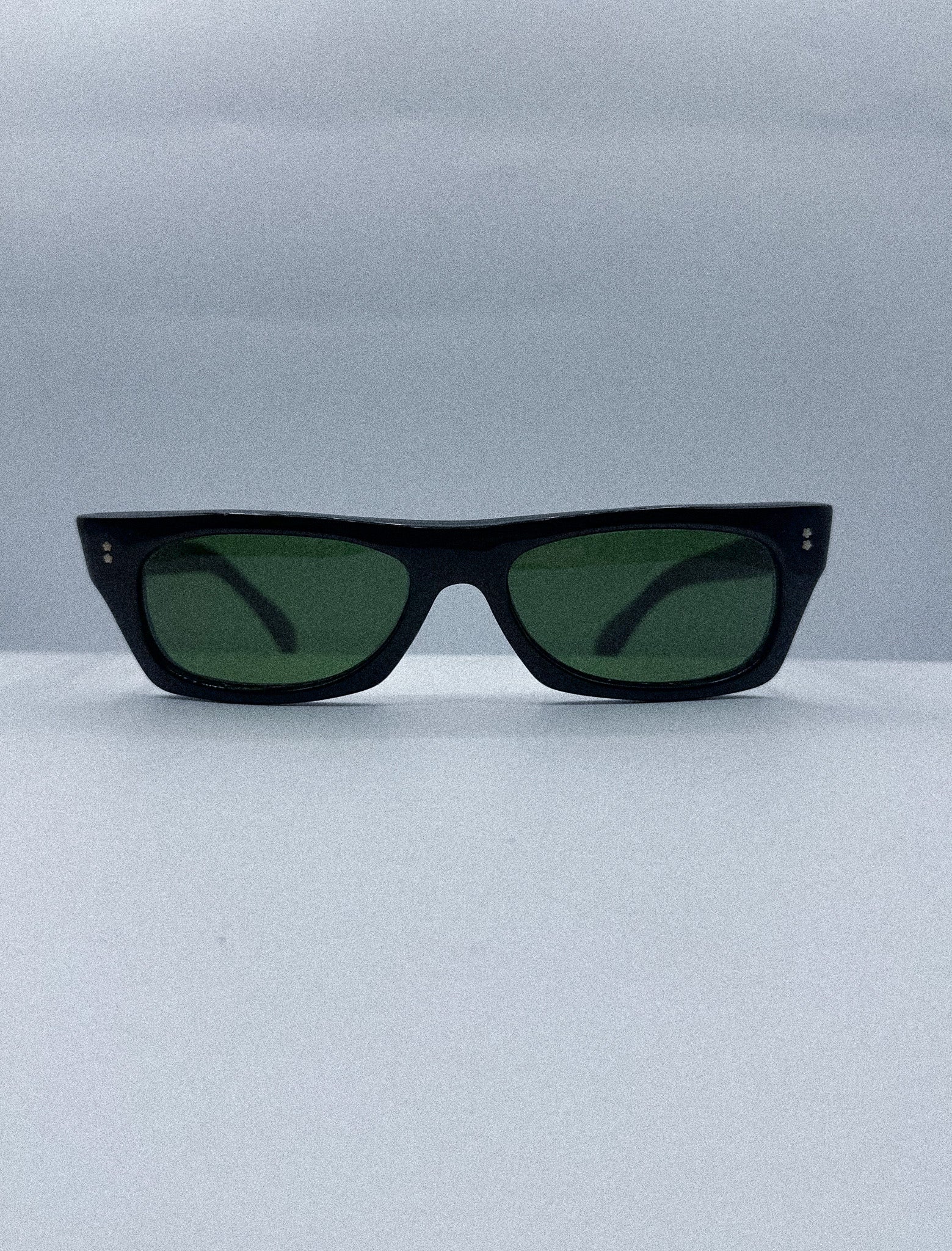 Starstruck  1960s Calypso Sunglasses front side