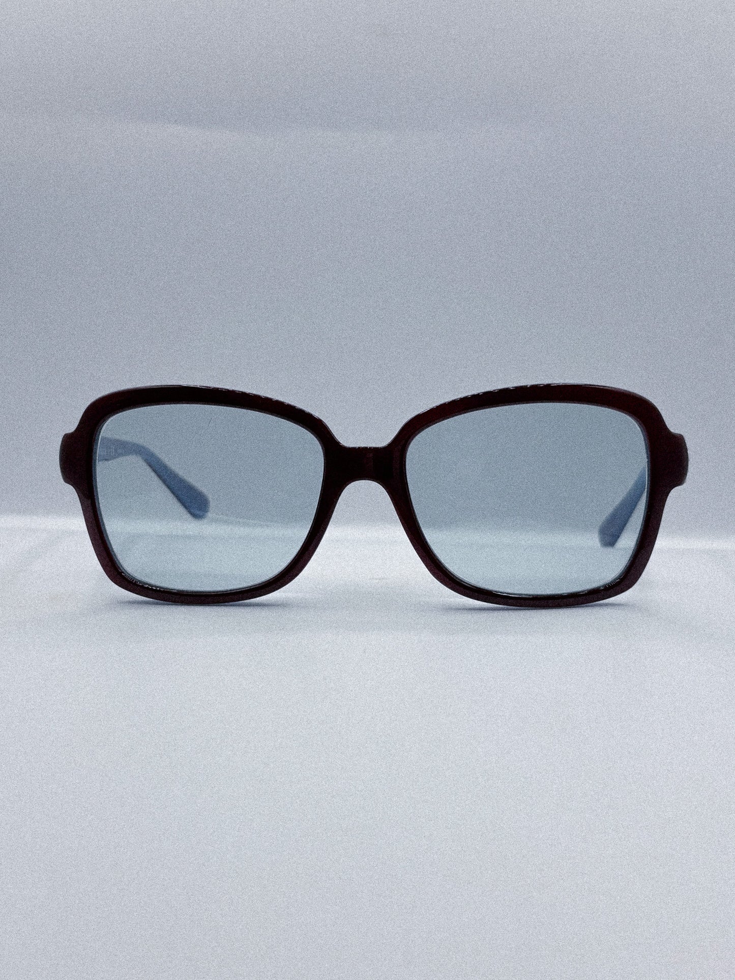 The Editor  1990s Vogue Sunglasses front side