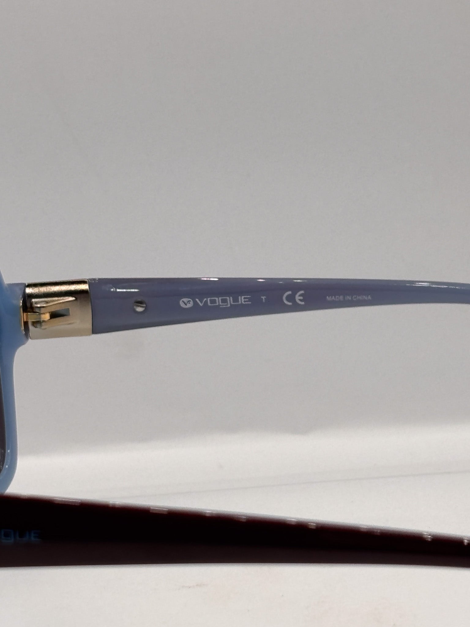 The Editor 1990s Vogue Sunglasses inner side