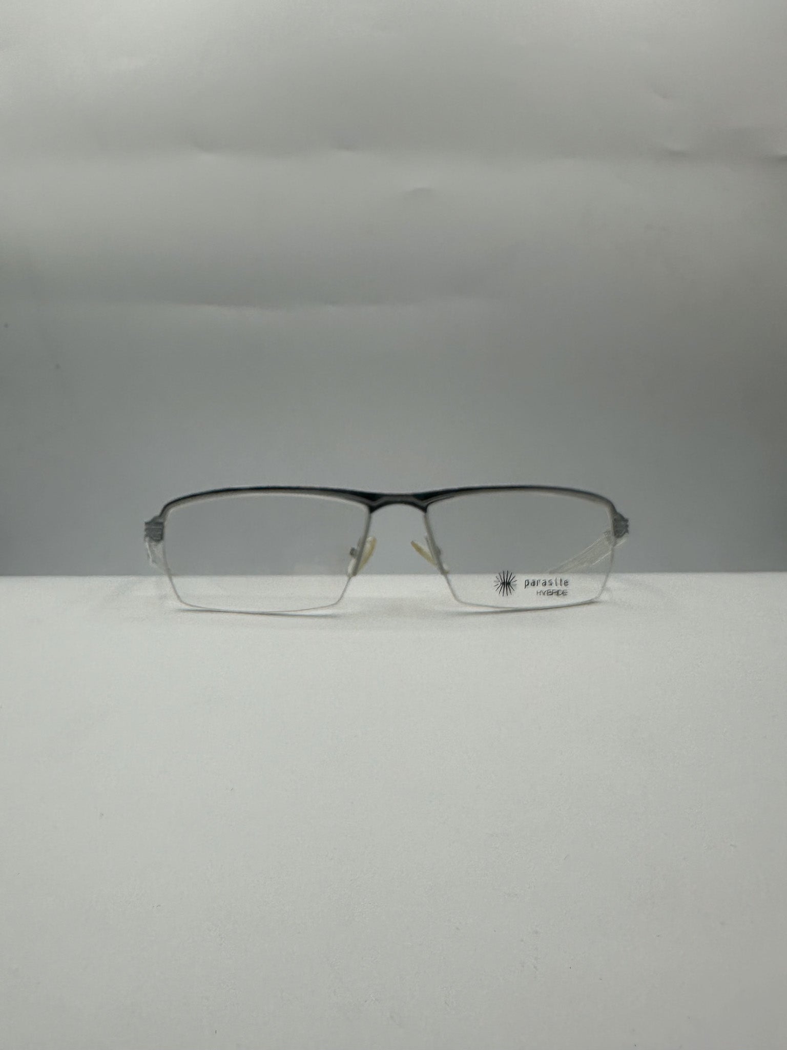 The Hybrid Y2k Parasite Frame front side