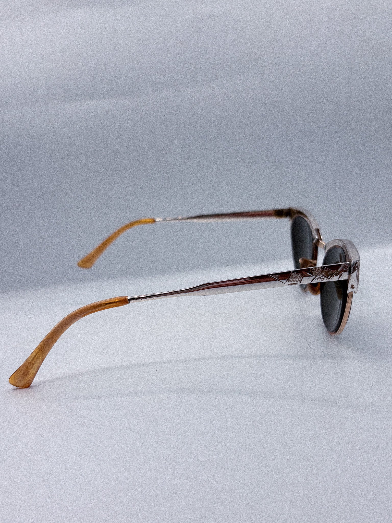 The Ortega Early 1960s Italian Cat-Eye Sunglasses Worn at the 2025 Met Gala right side 