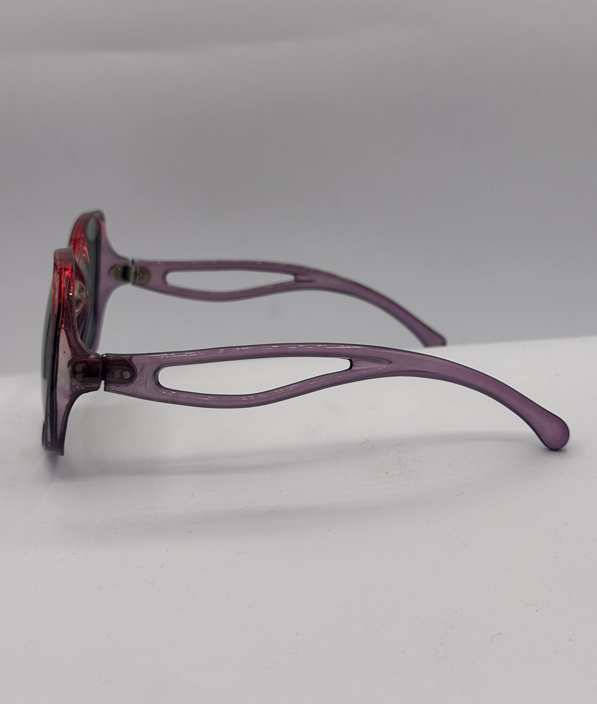 Tie Dye 1980s vintage Sunglasses, left side
