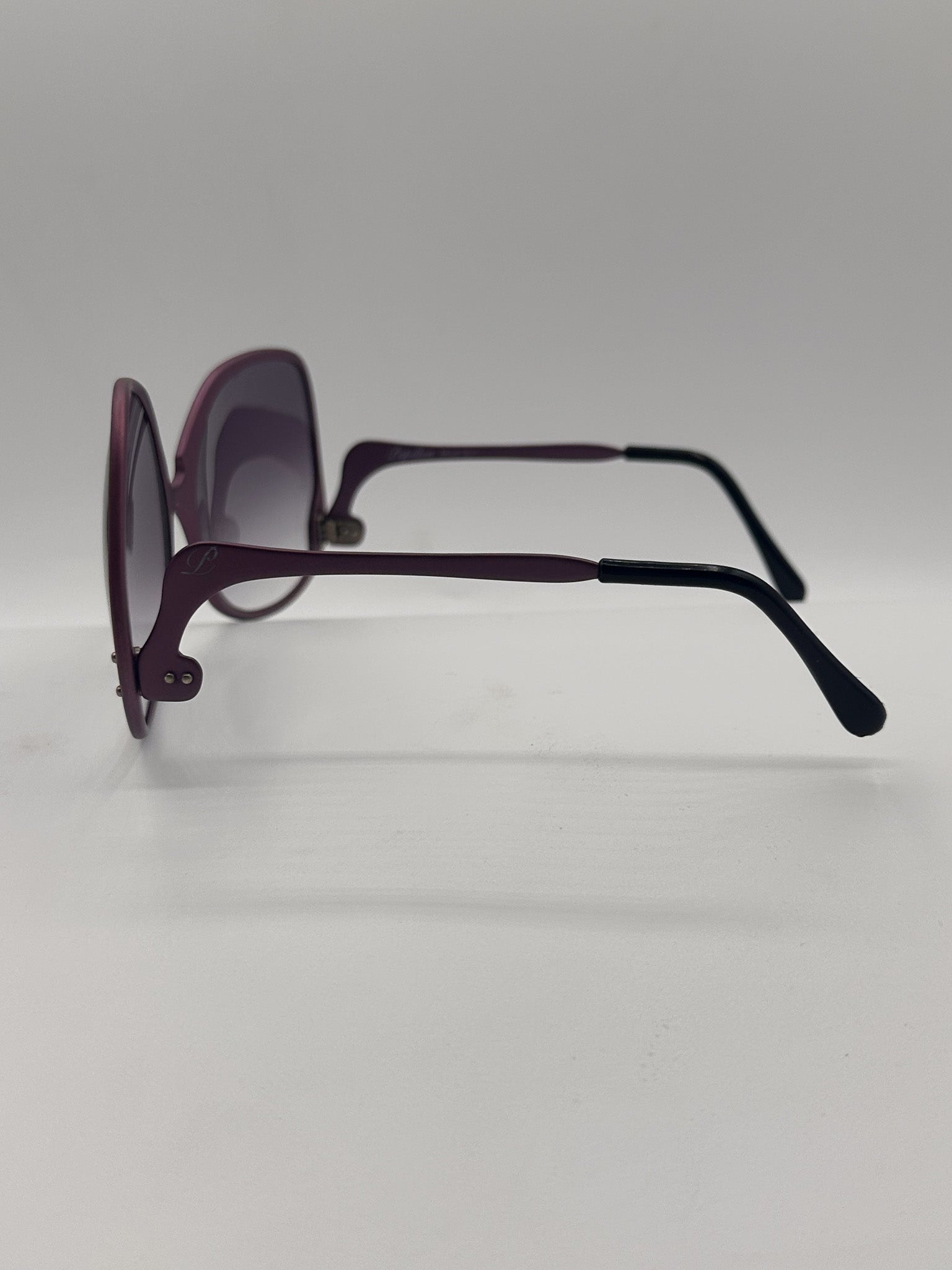 Violet Butterfly 1960s, left side 3